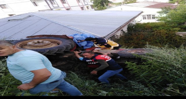 Ardahan'da traktör devrilmesi sonucu bir kişi hayatını kaybetti