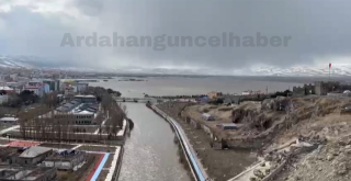 Ardahan'da Karlar eridi, nehir taştı!